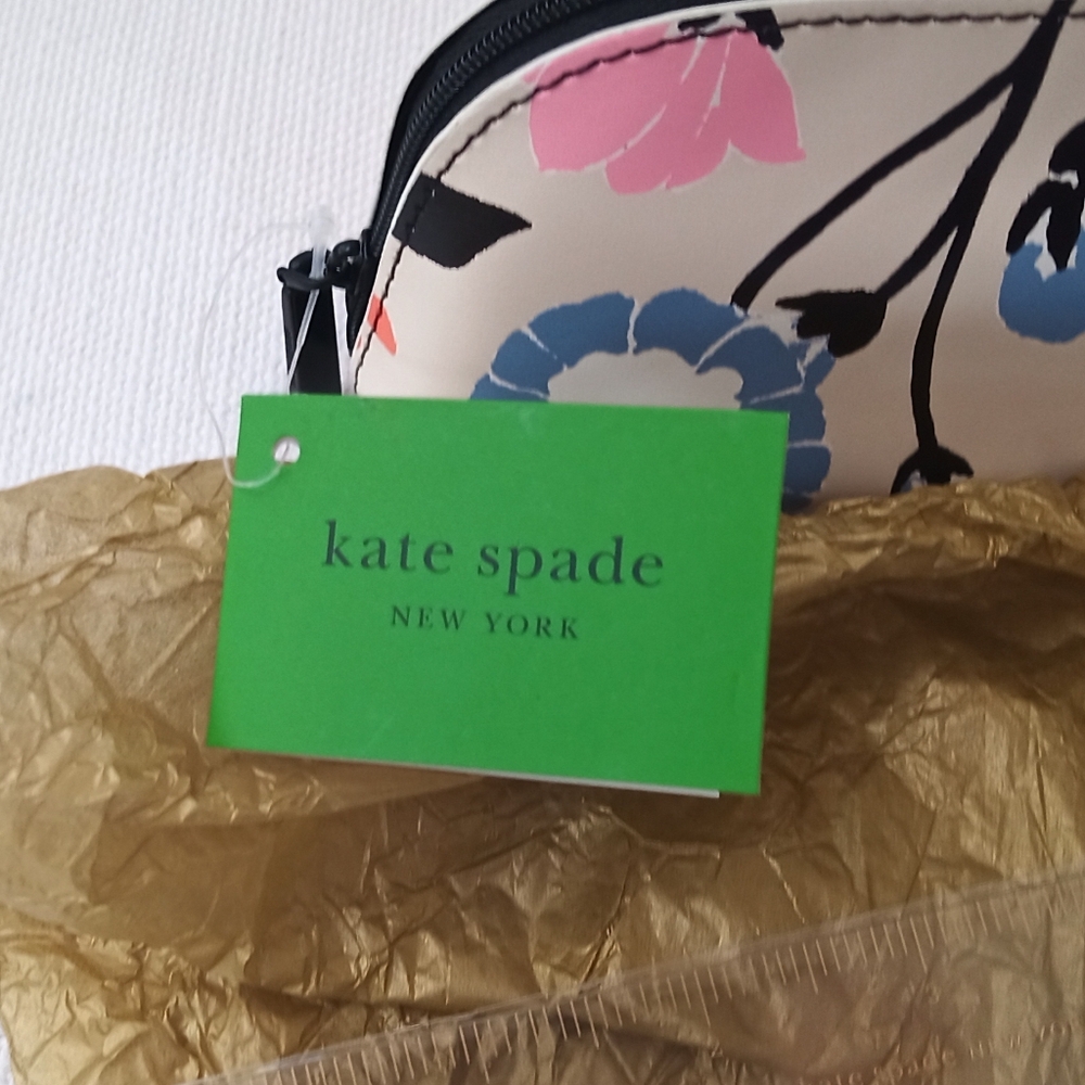 NWT & GIFTABLE Kate Spade Floral Garden Pencil Pouch Set/Kit w/ Eraser/Ruler+ - Picture 5 of 10